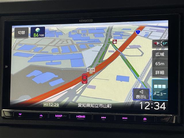 Ｎ－ＢＯＸカスタム Ｌターボ　社外ナビ　バックカメラ　シートヒーター　禁煙　フルセグＴＶ　両側パワスラ　ＥＴＣ　前後ドラレコ　ハーフレザー　ホンダセンシング　衝突軽減　追従クルコン　パドルシフト　電動パーキング　ＬＥＤオートライト（3枚目）