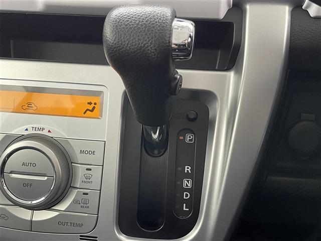 ハスラー G 社外ナビ シートヒーター 禁煙車 TV Bluetooth DVD USB ETC プッシュスタート ツートンカラー レーダーブレーキサポート 衝突軽減 純正フロアマット 純正ドアバイザー オートAC(33枚目)