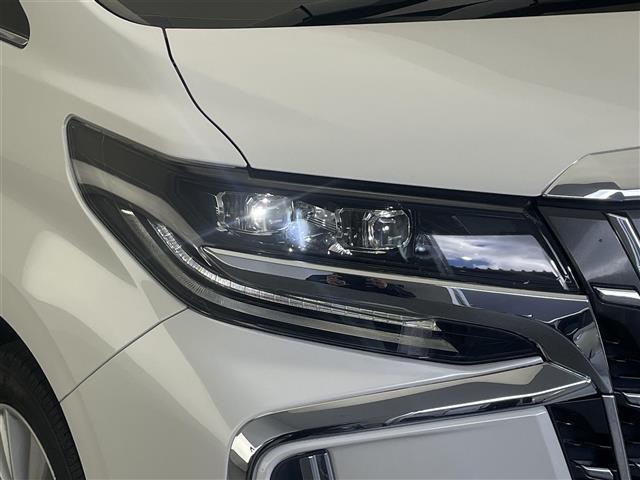 アルファード ２．５Ｓ　メーカーナビ　全方位カメラ　リアエンターテイメント　ＪＢＬ　ＤＶＤデッキ　パーキングアシスト　デジタルインナーミラー　ＢＳＭ　ＨＤＭＩ　セーフティセンス　衝突軽減　追従クルコン　ＬＥＤライト　禁煙車（36枚目）