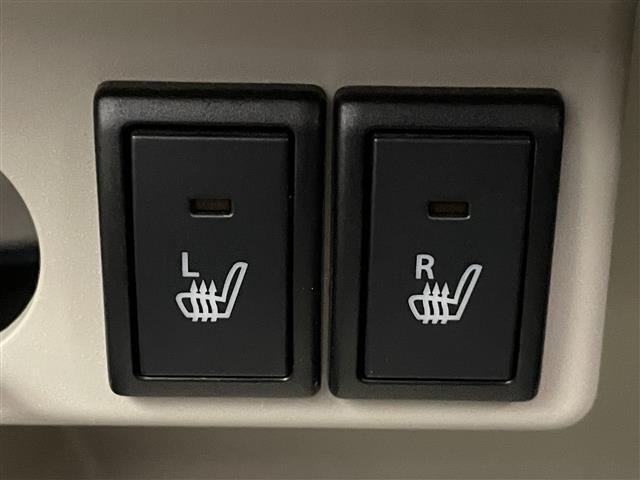 アルトラパン モード 純正ナビ シートヒーター ETC 禁煙車 フルセグTV Bluetooth ナビ連動ドライブレコーダー HIDオートライト レーダーブレーキ 衝突軽減 プッシュスタート 純正フロアマット ドアバイザー(6枚目)