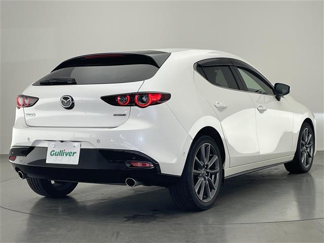 ＭＡＺＤＡ３ファストバック ２０Ｓプロアクティブ　ツーリングセレクション　純８．８型ナビ　ＢＯＳＥ　シートヒーター　全方位カメラ　ＨＤＭＩ　ＢＳＭ　ＨＵＤ　追従クルコン　フルセグ　ＤＶＤ　メモリーシート　パドルシフト　ステアリングヒーター　衝突軽減　コーナーセンサー　ＥＴＣ（43枚目）