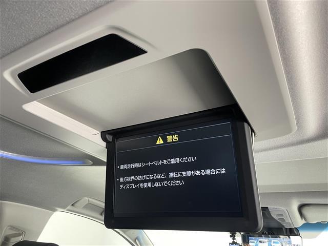 アルファードハイブリッド ＳＲ　Ｃパッケージ　メーカーナビ　Ｗムーンルーフ　リアエンターテイメント　全方位カメラ　ＪＢＬ　デジタルインナーミラー　ＢＳＭ　黒革　シートヒーター　ＡＣ１００Ｖ　ＨＤＭＩ　衝突軽減　追従クルコン　電動リアゲート　禁煙車（6枚目）
