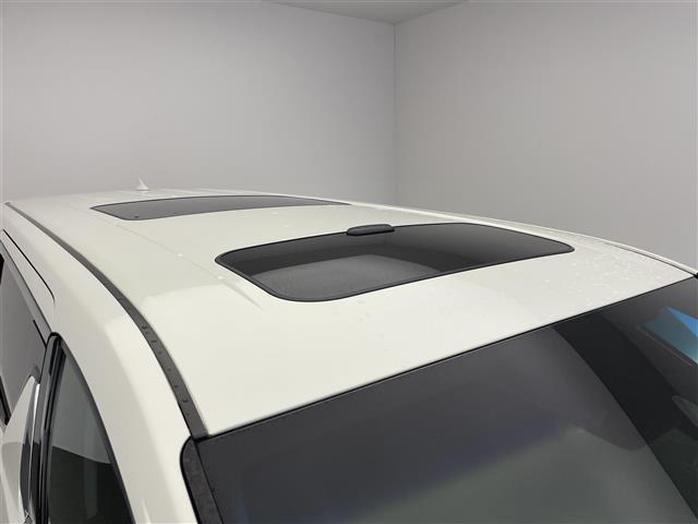 アルファードハイブリッド ＳＲ　Ｃパッケージ　メーカーナビ　Ｗムーンルーフ　リアエンターテイメント　全方位カメラ　ＪＢＬ　デジタルインナーミラー　ＢＳＭ　黒革　シートヒーター　ＡＣ１００Ｖ　ＨＤＭＩ　衝突軽減　追従クルコン　電動リアゲート　禁煙車（35枚目）