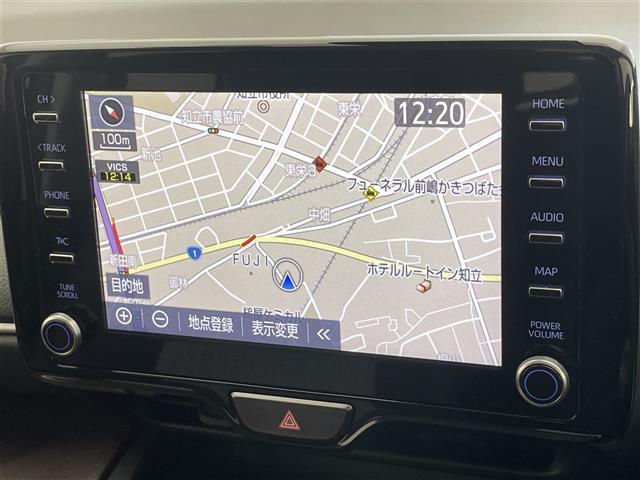 ヤリスクロス ハイブリッドZ 純正8型DAナビ 全方位カメラ パーキングアシスト ハーフレザー シートヒーター BSM HUD 前後ドラレコ ETC パワーバックドア ツートンカラー セーフティセンス 衝突軽減 追従クルコン 禁煙(3枚目)