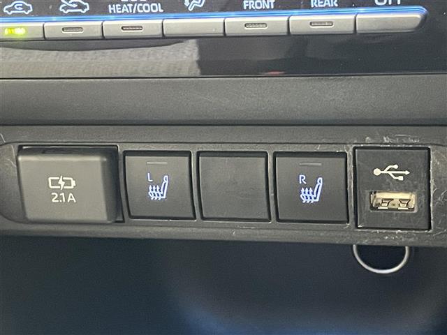 ヤリスクロス ハイブリッドZ 純正8型DAナビ 全方位カメラ パーキングアシスト ハーフレザー シートヒーター BSM HUD 前後ドラレコ ETC パワーバックドア ツートンカラー セーフティセンス 衝突軽減 追従クルコン 禁煙(7枚目)