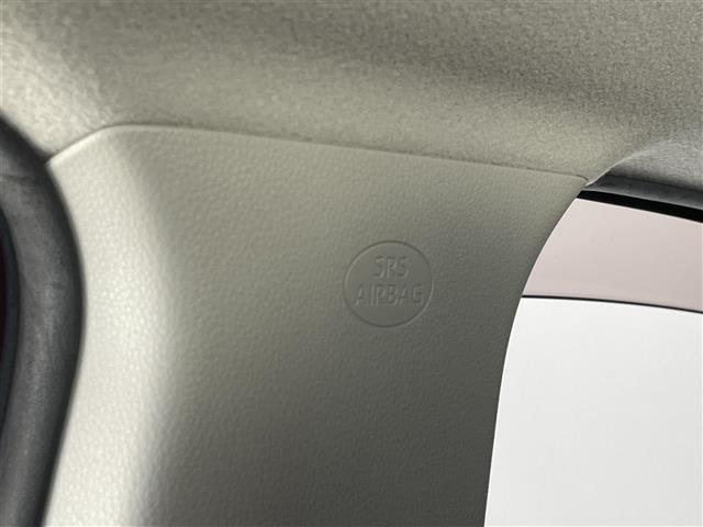 ヤリスクロス ハイブリッドZ 純正8型DAナビ 全方位カメラ パーキングアシスト ハーフレザー シートヒーター BSM HUD 前後ドラレコ ETC パワーバックドア ツートンカラー セーフティセンス 衝突軽減 追従クルコン 禁煙(33枚目)