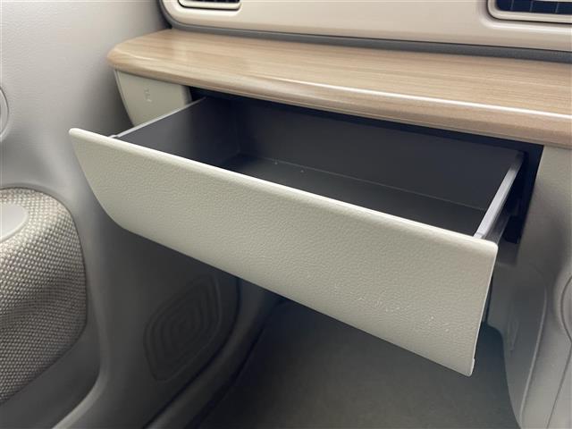 アルトラパン Ｓ　純正ナビ　全方位カメラ　シートヒーター　禁煙車　フルセグＴＶ　ＤＶＤ　ＥＴＣ　ＵＳＢ　衝突軽減　Ｂｌｕｅｔｏｏｔｈ　純正マット　アイドリングストップ　社外１４インチＡＷ　スマートキー　プッシュスタート（31枚目）