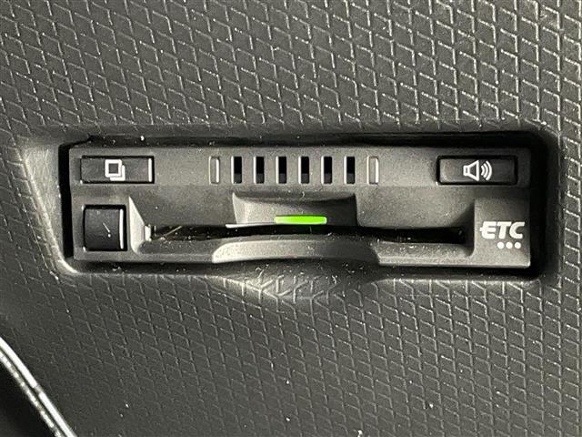 タント カスタムＲＳ　純正１０型ナビ　全方位カメラ　シートヒーター　ＨＤＭＩ　両側パワスラ　フルセグＴＶ　ＤＶＤ　スマアシ　ＥＴＣ　ドラレコ　コーナーセンサー　衝突軽減　ＵＳＢ接続　ＬＥＤライト　フォグ　純正マット　禁煙車（7枚目）