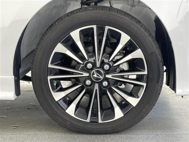 タント カスタムＲＳ　純正１０型ナビ　全方位カメラ　シートヒーター　ＨＤＭＩ　両側パワスラ　フルセグＴＶ　ＤＶＤ　スマアシ　ＥＴＣ　ドラレコ　コーナーセンサー　衝突軽減　ＵＳＢ接続　ＬＥＤライト　フォグ　純正マット　禁煙車（25枚目）