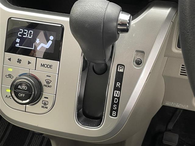 キャスト スタイルＸ　ＳＡＩＩ　社外ナビ　バックカメラ　シートヒーター　禁煙車　ＴＶ　Ｂｌｕｅｔｏｏｔｈ　ＤＶＤ再生　スマアシＩＩ　衝突軽減　踏み間違い防止装置　オートライト　プッシュスタート　アイドリングストップ　純正フロアマット（27枚目）