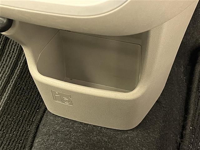 キャスト スタイルＸ　ＳＡＩＩ　社外ナビ　バックカメラ　シートヒーター　禁煙車　ＴＶ　Ｂｌｕｅｔｏｏｔｈ　ＤＶＤ再生　スマアシＩＩ　衝突軽減　踏み間違い防止装置　オートライト　プッシュスタート　アイドリングストップ　純正フロアマット（30枚目）