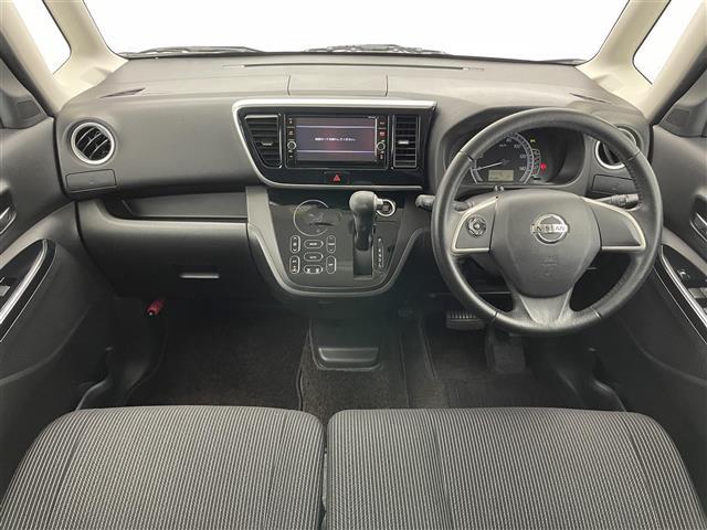 デイズルークス Ｘ　Ｖセレクション　純正ナビ　全方位カメラ　ドラレコ　禁煙車　フルセグＴＶ　ＤＶＤ　Ｂｌｕｅｔｏｏｔｈ　ＥＴＣ　両側パワスラ　衝突軽減　コーナーセンサー　純正マット　リアシェード　リアシーリングファン　純正１４インチＡＷ（2枚目）