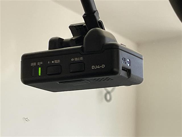 デイズルークス Ｘ　Ｖセレクション　純正ナビ　全方位カメラ　ドラレコ　禁煙車　フルセグＴＶ　ＤＶＤ　Ｂｌｕｅｔｏｏｔｈ　ＥＴＣ　両側パワスラ　衝突軽減　コーナーセンサー　純正マット　リアシェード　リアシーリングファン　純正１４インチＡＷ（5枚目）