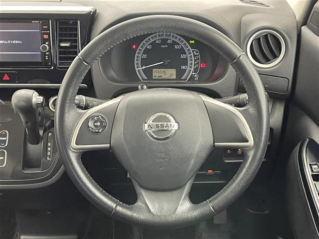 デイズルークス Ｘ　Ｖセレクション　純正ナビ　全方位カメラ　ドラレコ　禁煙車　フルセグＴＶ　ＤＶＤ　Ｂｌｕｅｔｏｏｔｈ　ＥＴＣ　両側パワスラ　衝突軽減　コーナーセンサー　純正マット　リアシェード　リアシーリングファン　純正１４インチＡＷ（10枚目）