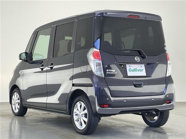 デイズルークス Ｘ　Ｖセレクション　純正ナビ　全方位カメラ　ドラレコ　禁煙車　フルセグＴＶ　ＤＶＤ　Ｂｌｕｅｔｏｏｔｈ　ＥＴＣ　両側パワスラ　衝突軽減　コーナーセンサー　純正マット　リアシェード　リアシーリングファン　純正１４インチＡＷ（18枚目）