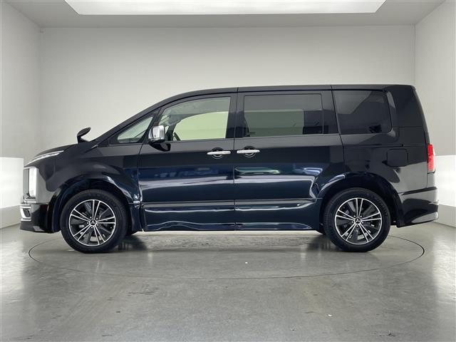 デリカD:5 アーバンギア G 社外ナビ バックカメラ 禁煙 フルセグTV DVD 追従クルコン パドルシフト 両側パワスラ ETC ドラレコ USB 衝突軽減 LEDオートライト フォグランプ 純正フロアマット Bluetooth(17枚目)