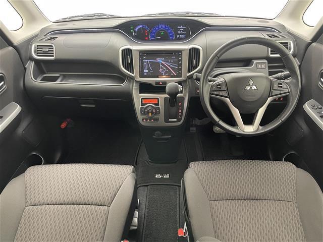 デリカＤ：２ ハイブリッドＳＺ　ナビパッケージ　純正ナビ　全方位カメラ　シートヒーター　フルセグＴＶ　ＢＴ　両側パワスラ　ＥＴＣ　デュアルカメラブレーキ　衝突軽減　車線逸脱　クルーズコントロール　ＨＩＤオートライト　フォグランプ　純正フロアマット（2枚目）