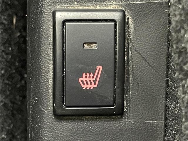 デリカＤ：２ ハイブリッドＳＺ　ナビパッケージ　純正ナビ　全方位カメラ　シートヒーター　フルセグＴＶ　ＢＴ　両側パワスラ　ＥＴＣ　デュアルカメラブレーキ　衝突軽減　車線逸脱　クルーズコントロール　ＨＩＤオートライト　フォグランプ　純正フロアマット（8枚目）