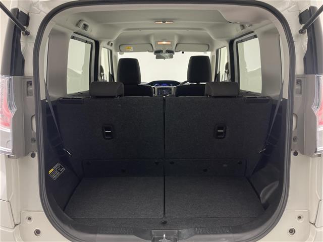 デリカＤ：２ ハイブリッドＳＺ　ナビパッケージ　純正ナビ　全方位カメラ　シートヒーター　フルセグＴＶ　ＢＴ　両側パワスラ　ＥＴＣ　デュアルカメラブレーキ　衝突軽減　車線逸脱　クルーズコントロール　ＨＩＤオートライト　フォグランプ　純正フロアマット（22枚目）