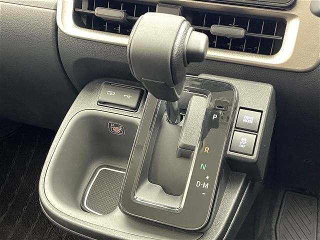 シエンタ Ｚ　純正１０．５型ナビ　シートヒーター　禁煙　全方位カメラ　ＢＳＭ　フルセグＴＶ　追従クルコン　ドラレコ　ＥＴＣ　両側パワスラ　セーフティセンス　衝突軽減　コーナーセンサー　ＬＥＤライト　モデリスタアルミ（29枚目）