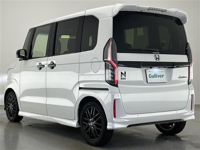 Ｎ－ＢＯＸカスタム Ｌターボ　スタイル＋ブラック　純正８型ナビ　シートヒーター　禁煙車　バックカメラ　フルセグＴＶ　ＢＴ　カープレイ　純正ドラレコ　両側パワスラ　ハーフレザー　パーキングセンサー　ホンダセンシング　衝突軽減　追従クルコン　ハンドル支援（18枚目）
