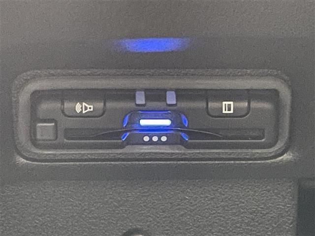 N-BOXカスタム ターボコーディネートスタイル 純正8型DA バックカメラ シートヒーター ETC 両側パワスラ ハーフレザーシート カープレイ 電動パーキング LEDオートライト ホンダセンシング 衝突軽減 追従クルコン コーナーセンサー 禁煙車(8枚目)