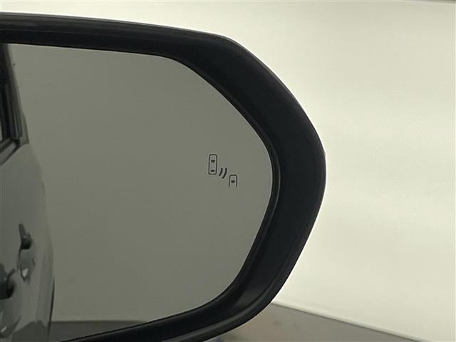 シエンタ ハイブリッドZ 純正10.5型DAナビ 全方位カメラ シートヒーター ハンドルヒーター リアサーキュレーター 両側パワスラ 前後ドラレコ セーフティセンス 衝突軽減 追従クルコン A100V電源 ETC2.0 禁煙車(5枚目)