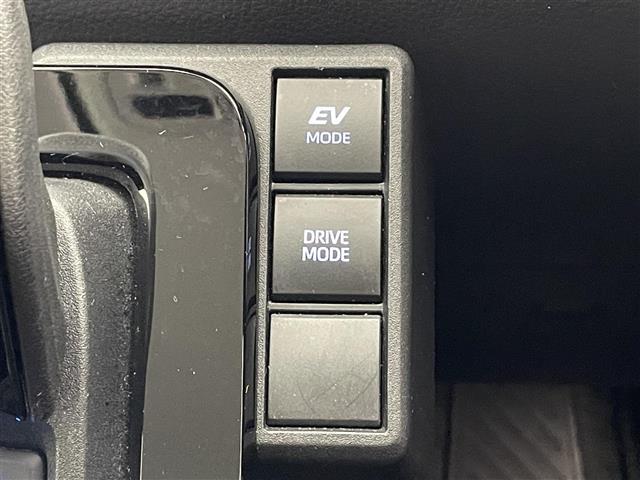 シエンタ ハイブリッドZ 純正10.5型DAナビ 全方位カメラ シートヒーター ハンドルヒーター リアサーキュレーター 両側パワスラ 前後ドラレコ セーフティセンス 衝突軽減 追従クルコン A100V電源 ETC2.0 禁煙車(30枚目)