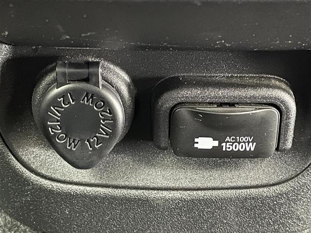 シエンタ ハイブリッドZ 純正10.5型DAナビ 全方位カメラ シートヒーター 前後ドラレコ AC100V 両側パワスラ BSM セーフティセンス 衝突軽減 追従クルコン コーナーセンサー LEDライト ETC2.0 禁煙車(9枚目)