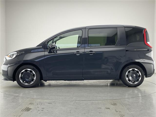 シエンタ ハイブリッドZ 純正10.5型DAナビ 全方位カメラ シートヒーター 前後ドラレコ AC100V 両側パワスラ BSM セーフティセンス 衝突軽減 追従クルコン コーナーセンサー LEDライト ETC2.0 禁煙車(17枚目)