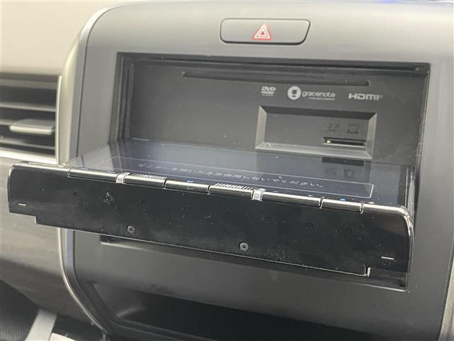 フリードハイブリッド ハイブリッド・Ｇホンダセンシング　社外８型ナビ　社外１１．６型後席モニター　禁煙車　バックカメラ　フルセグＴＶ　ＨＤＭＩ　両側パワスラ　ＥＴＣ　シートヒーター　ハーフレザー　ホンダセンシング　衝突軽減装置　追従クルコン　ハンドル支援（13枚目）