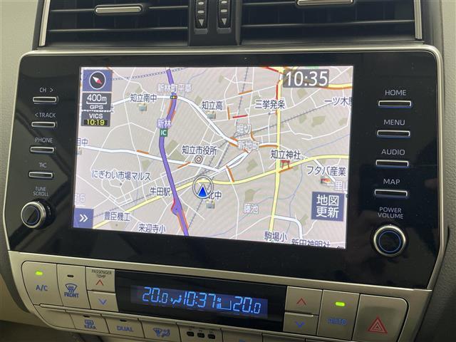 ランドクルーザープラド ＴＸ　Ｌパッケージ　マットブラックエディション　メーカーナビ　ムーンルーフ　禁煙　全方位カメラ　ベージュ革　７人乗　寒冷地　シートヒーター　前後ドラレコ　ＢＳＭ　ＥＴＣ２．０　セーフティセンス　衝突軽減　追従クルコン　コーナーセンサー　ＬＥＤライト（4枚目）