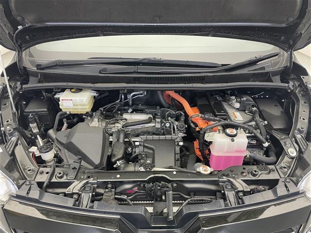 ヴォクシー ハイブリッドＺＳ　煌ＩＩＩ　純正９型ナビ　シートヒーター　禁煙車　バックカメラ　前後ドラレコ　両側パワスラ　ＥＴＣ　ハーフレザー　セーフティセンス　衝突軽減　クルコン　ＬＥＤオートライト　コーナーセンサー　シートカバー　フォグ（26枚目）