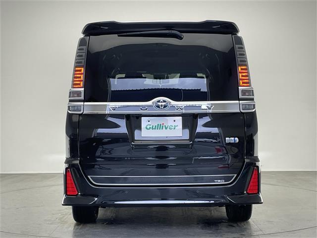 ヴォクシー ハイブリッドＺＳ　煌ＩＩＩ　純正９型ナビ　シートヒーター　禁煙車　バックカメラ　前後ドラレコ　両側パワスラ　ＥＴＣ　ハーフレザー　セーフティセンス　衝突軽減　クルコン　ＬＥＤオートライト　コーナーセンサー　シートカバー　フォグ（39枚目）
