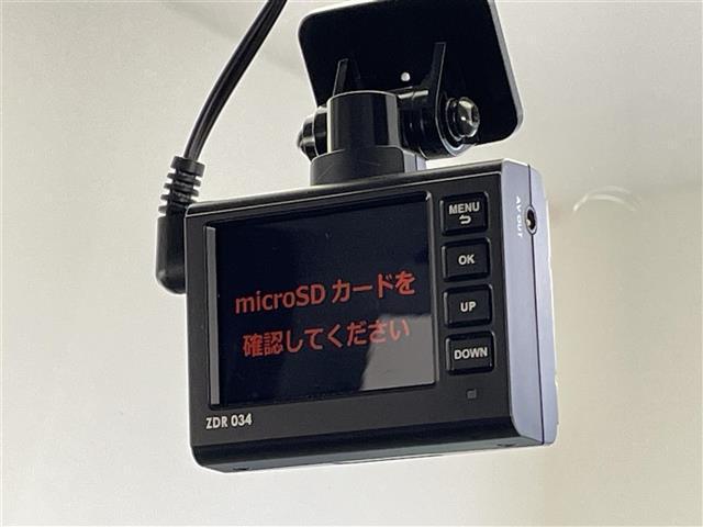 クロスビー ハイブリッドＭＺ　シートヒーター　ドラレコ　ＥＴＣ　禁煙車　全方位モニター用カメラパッケージ　デュアルセンサーブレーキ　衝突軽減　車線逸脱　クルコン　パーキングセンサー　ＬＥＤオートライト　フォグランプ　パドルシフト（7枚目）