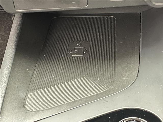 ノート Ｘ　純正９型ＤＡナビ　全方位カメラ　プロパイロット　禁煙　デジタルインナーミラー　シートヒーター　ＢＳＭ　衝突軽減　追従クルコン　ＥＴＣ　ドラレコ　フルセグＴＶ　ＨＤＭＩ　ＬＥＤオートライト　ハンドル支援（6枚目）