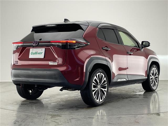 ヤリスクロス Ｚ　純正８型ＤＡナビ　バックカメラ　シートヒーター　ＢＳＭ　追従クルコン　ドラレコ　ＥＴＣ　セーフティセンス　ＵＳＢ接続　衝突軽減　車線逸脱　ＬＥＤライト　茶ハーフレザー　純正フロアマット　電動パーキング（43枚目）