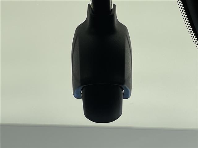 �K���X�R�[�e�B���O�A�i�r�Q�[�V�����A�d�s�b�ȂǁA���̑��̃p�[�c�̎��t�������ς���̂����k�������Ă���܂��I�I�N���}�̂��Ɖ��ł����C�����������I