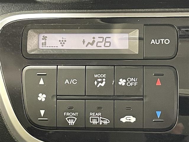 Ｎ－ＢＯＸカスタム Ｇ　ターボＳＳブラックスタイルパッケージ　純正ナビ　純正後席モニター　バックカメラ　ＥＴＣ　禁煙車　フルセグＴＶ　あんしんパッケージ　衝突軽減　シートヒーター　ハーフレザー　両側パワスラ　前後ドラレコ　パドルシフト　ＨＩＤオートライト　フォグ（42枚目）