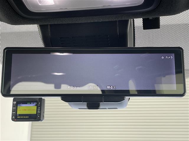 �K���X�R�[�e�B���O�A�i�r�Q�[�V�����A�d�s�b�ȂǁA���̑��̃p�[�c�̎��t�������ς���̂����k�������Ă���܂��I�I�N���}�̂��Ɖ��ł����C�����������I