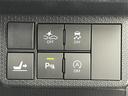 タント カスタムＲＳスタイルセレクション　純正９型ナビ　全方位カメラ　禁煙車　黒ハーフレザー　フルセグＴＶ　両側パワスラ　ＥＴＣ　ドラレコ　シートヒーター　スマートアシストＩＩＩ　衝突軽減　レーンキープ　オートハイビーム　ＤＶＤ再生　ターボ搭（8枚目）
