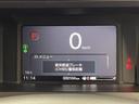 コーディネートスタイル ホンダセンシング 衝突軽減 禁煙 追従クルコン ハンドル支援 ナビ装着用パッケージ ハーフレザー シートヒーター 両側パワースライドドア 電動パーキングブレーキ リアロールシェード シート背面テーブル(11枚目)