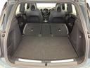 【トランク】お買い物などにも十分な荷室スペースを確保しております。セカンドシートを倒すと、ベビーカーやゴルフバッグなど大きな荷物の積載も可能です【跳ね上げ式/埋め込み式】でスペース確保ができますね!!