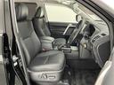 ＴＸ　Ｌパッケージ　マットブラックエディション　メーカーナビＴＶ　ムーンルーフ　ＪＢＬ　禁煙車　全方位カメラ　ＢＳＭ　黒革　シートヒーター　シートエアコン　コーナーセンサー　セーフティセンス　衝突軽減　追従クルコン　純正ルーフキャリア　ＬＥＤライト（19枚目）