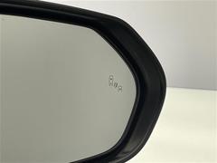 ڣ£ӣ͡ʥ֥饤ɥݥåȥ˥ˡټ¦Ӹ᤹ܶξΤȡΤ¦Υɥߥ顼ξ֤ǥ󥫡Фȡ󥸥Ǥȷ󲻤Ƿٹ𤷤ޤ 6