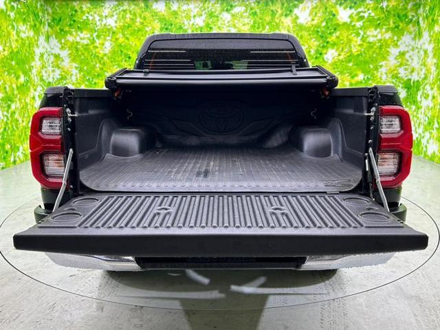 4WD Z 社外 メモリーナビ/衝突安全装置/車線逸脱防止支援システム/ヘッドランプ LED/ETC/EBD付ABS/横滑り防止装置/クルーズコントロール/バックモニター/フルセグTV/禁煙車 バックカメラ(8枚目)