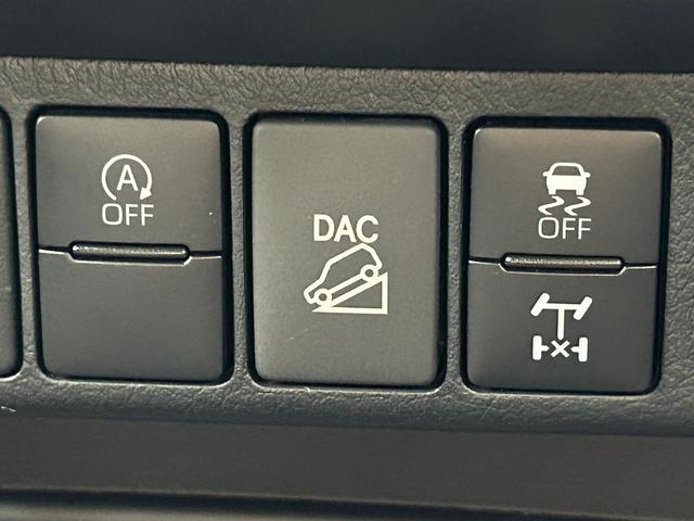4WD Z 社外 メモリーナビ/衝突安全装置/車線逸脱防止支援システム/ヘッドランプ LED/ETC/EBD付ABS/横滑り防止装置/クルーズコントロール/バックモニター/フルセグTV/禁煙車 バックカメラ(20枚目)