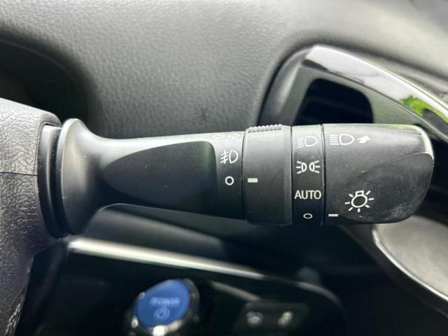 プリウス Ｓセーフティプラス　純正　９インチ　ＳＤナビ／衝突安全装置／車線逸脱防止支援システム／パーキングアシスト　バックガイド／パーキングアシスト　自動操舵／ドライブレコーダー　前後／ヘッドランプ　ＬＥＤ　衝突被害軽減システム（15枚目）