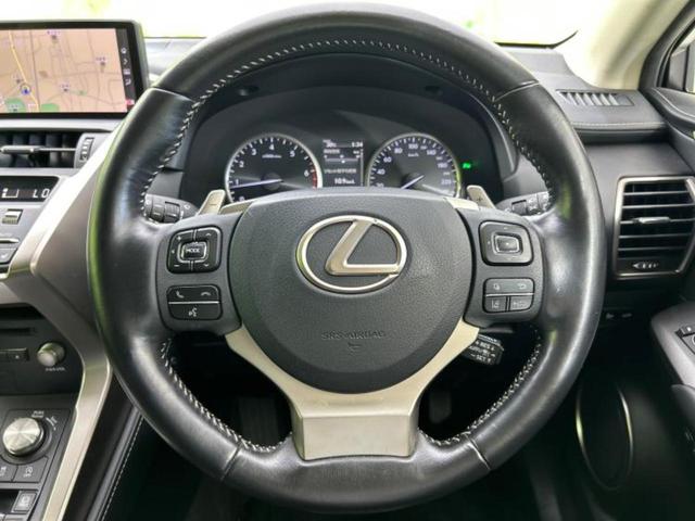 ＮＸ ＮＸ３００Ｉパッケージ　新品タイヤ／保証書／純正　ＳＤナビ／衝突安全装置／シートヒーター／車線逸脱防止支援システム／シート　合皮／パーキングアシスト　バックガイド／電動バックドア／ヘッドランプ　ＬＥＤ　衝突被害軽減システム（15枚目）