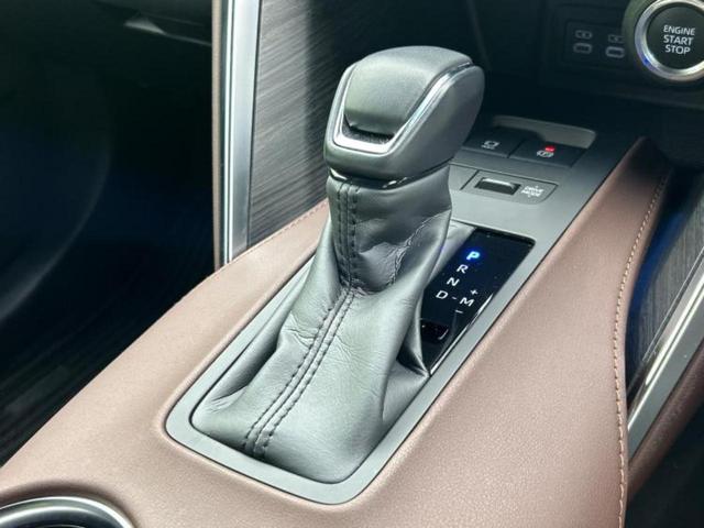 ハリアー Ｚ　ＪＢＬ／保証書／純正　１２．３インチ　メモリーナビ／デジタルインナーミラー／衝突安全装置／車線逸脱防止支援システム／シート　ハーフレザー／パーキングアシスト　バックガイド／電動バックドア　バックカメラ（18枚目）